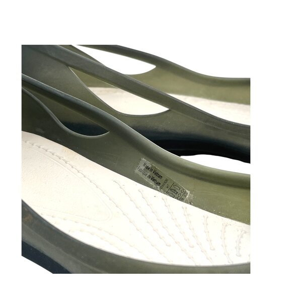 CROCS WOMEN’S BLACK POINTED TOE FLATS W7 MATTE RUBBER COMFORT BALLET SHOES - Picture 9 of 16